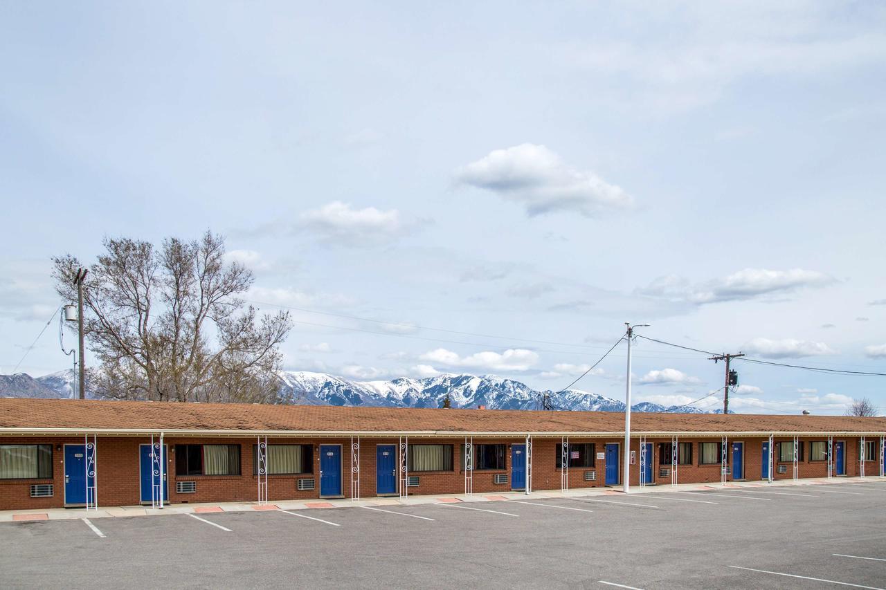 Motel 6 Tremonton, Utah ภายนอก รูปภาพ